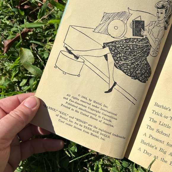 Barbie’s Adventures to Read Aloud vintage book - Picture 3 of 3